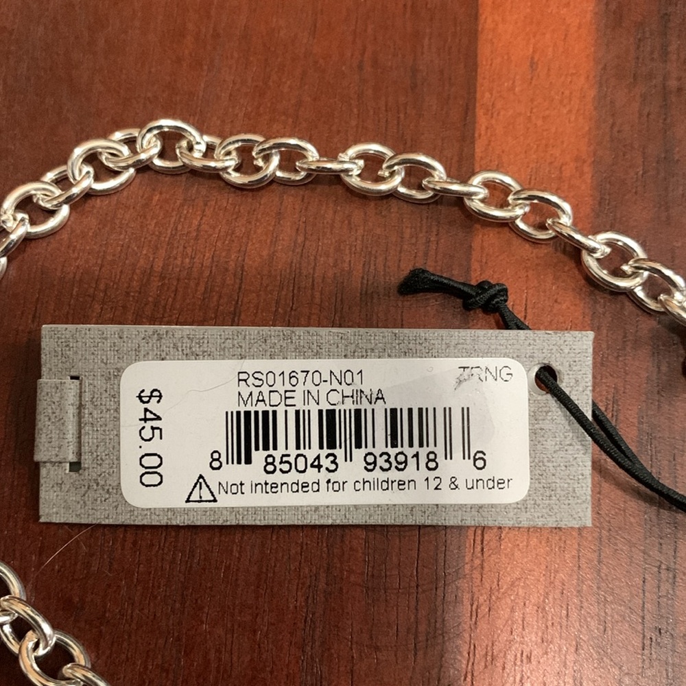 NWT Robert Lee Morris silver plated slightly hammered circle necklace - Picture 4 of 4